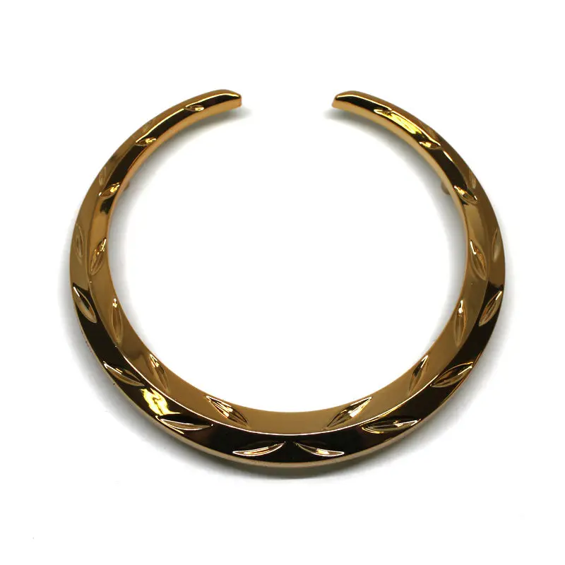 Cadillac Gold Wreath Emblem New 1