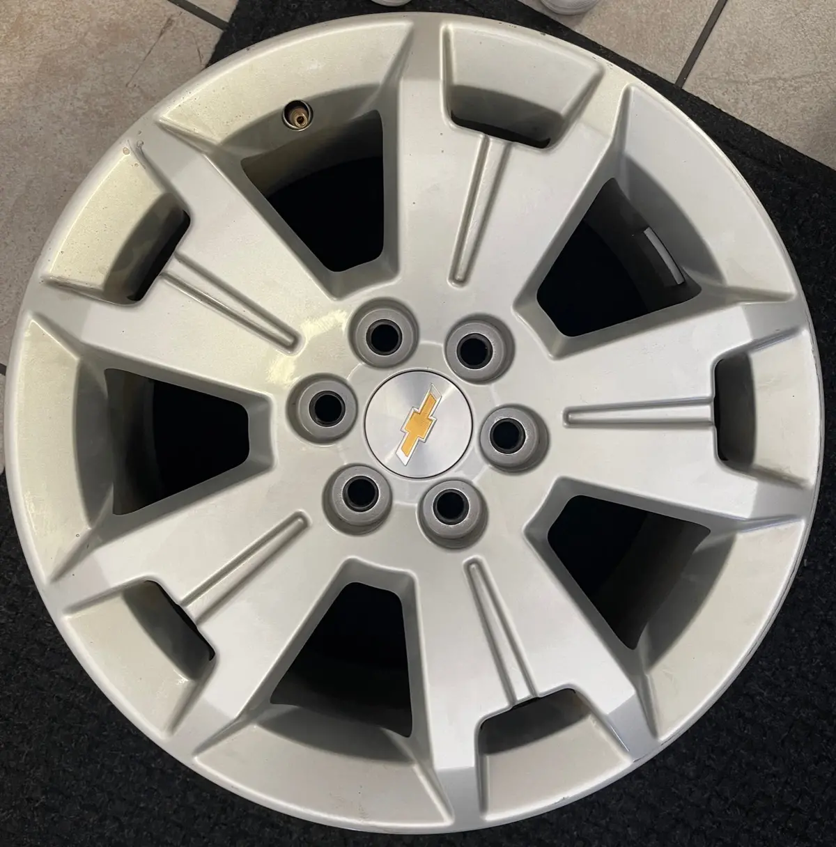 17" Wheels Chevy Colorado 2015 2016 2017 2018 2019 Oem 5672 Silver Set Of 4 1