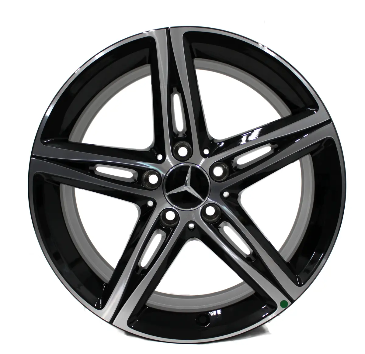 Mercedes Benz A220 A250 Cla250 Machined Black 18" Wheel Original 85725 Oem 19-22 1