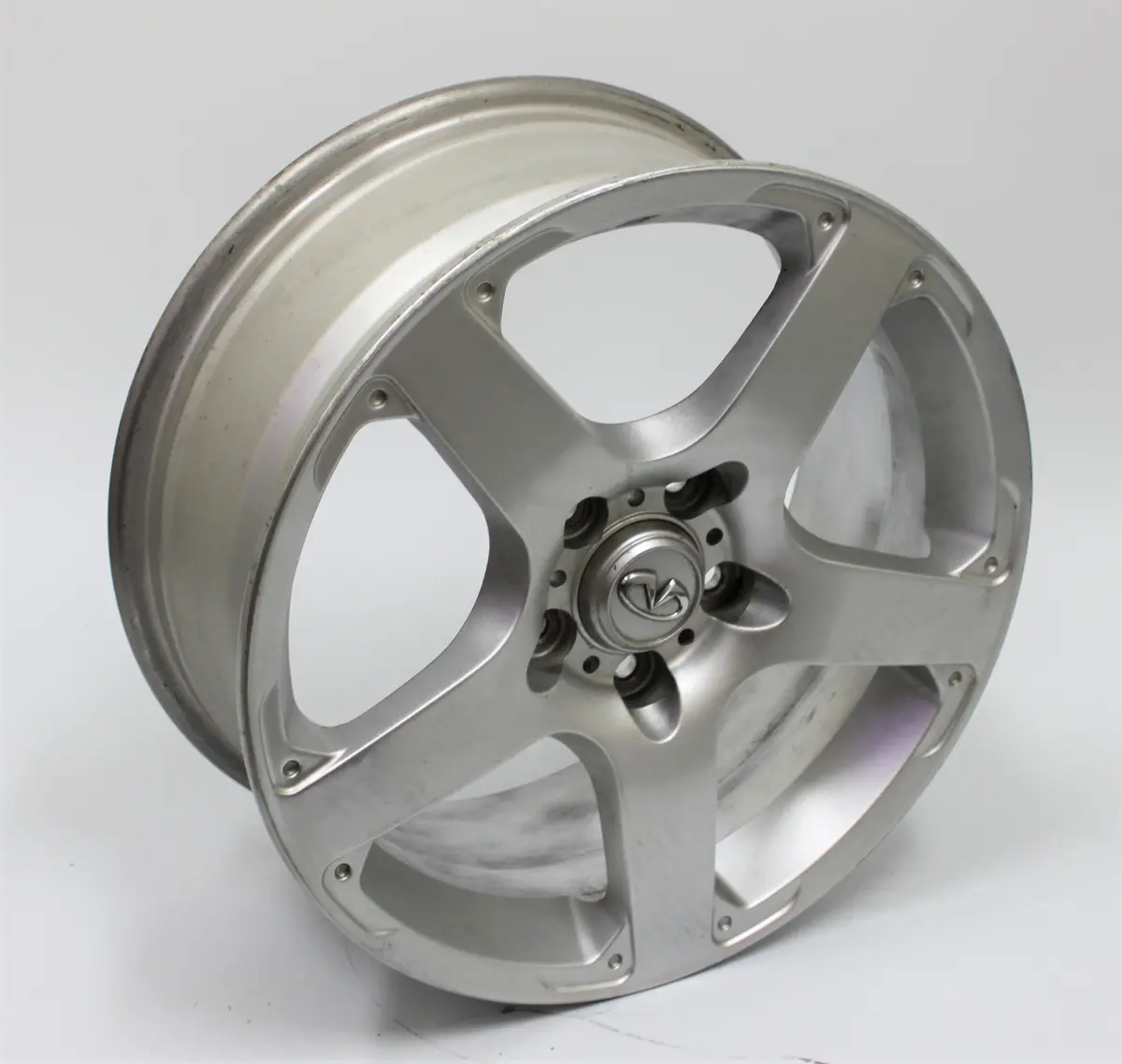 17" Infiniti G35 2003 2004 Wheel Oem 73668 Silver 2