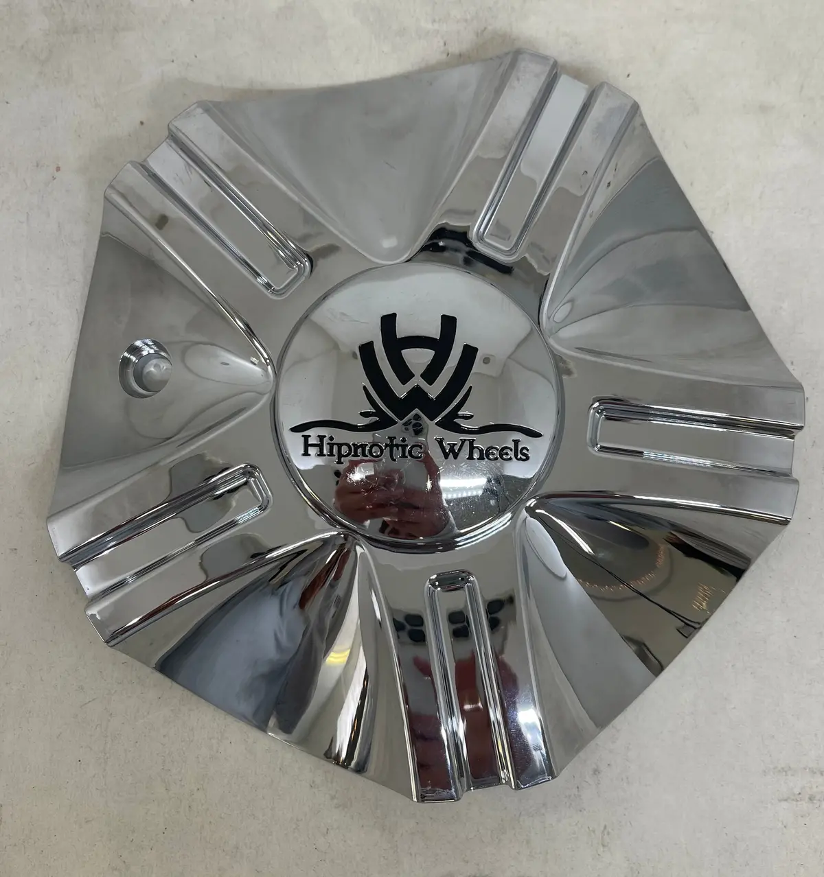 Hipnotic Wheel Chrome Center Cap 1533H173-C1 1
