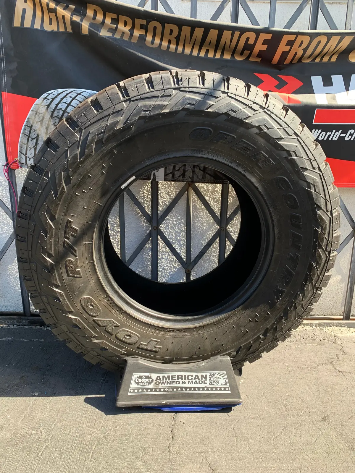 35X12.50 R-17 Lt Toyo Open Country R/T 1