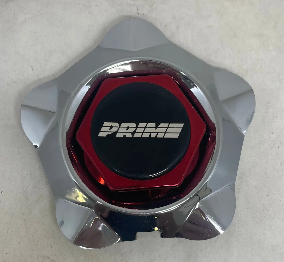 16" Pt Cruiser Wheel Oem 2275 Prime Logo Center Cap Chrome Red New 1