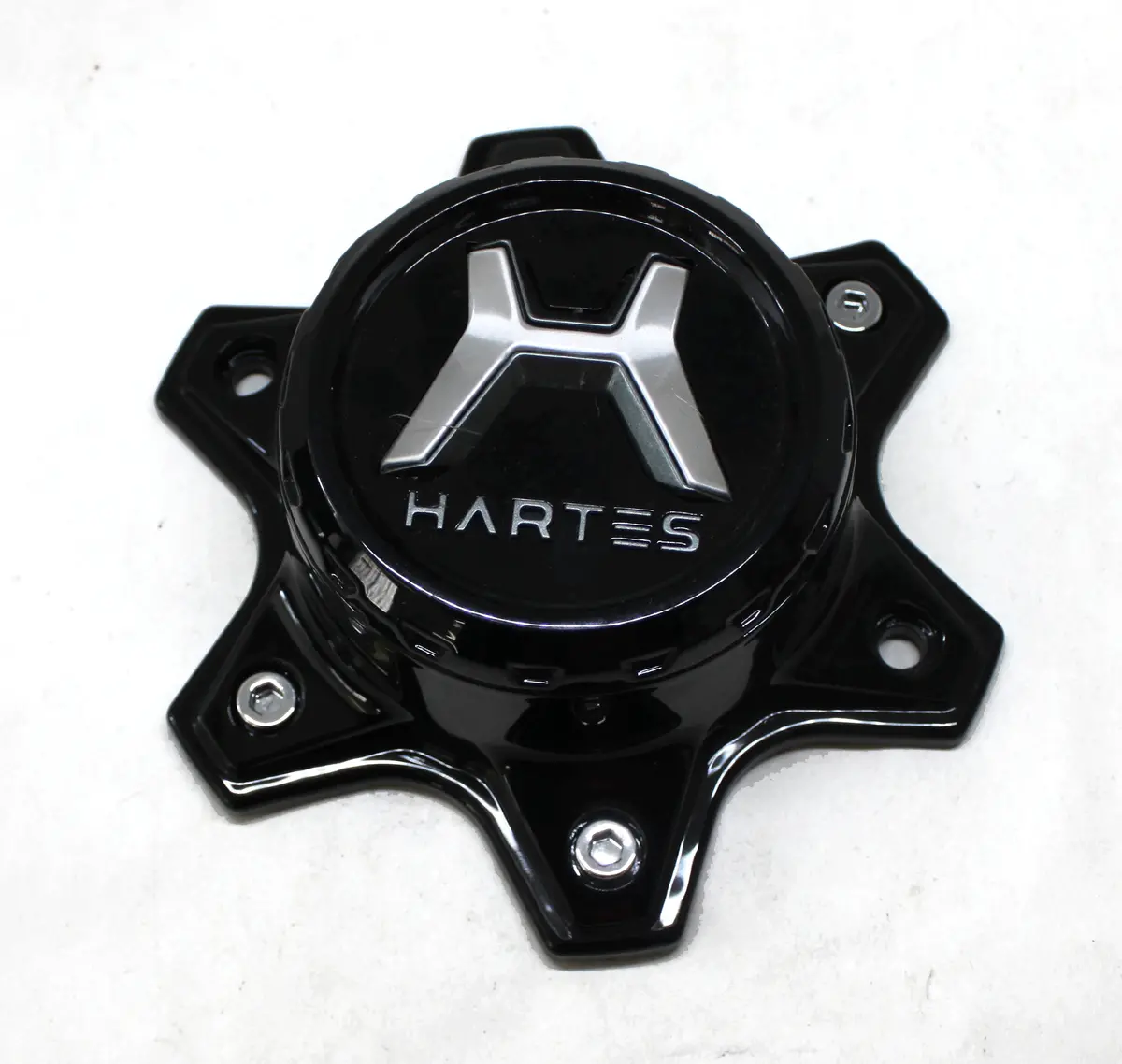 Hartes Wheel Center Cap 1971L144-B New 1
