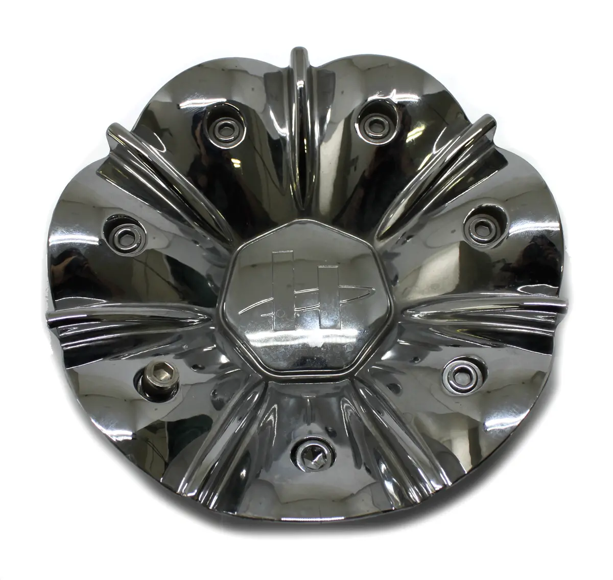 Halo Wheel Chrome Center Cap He833l179 Used 1