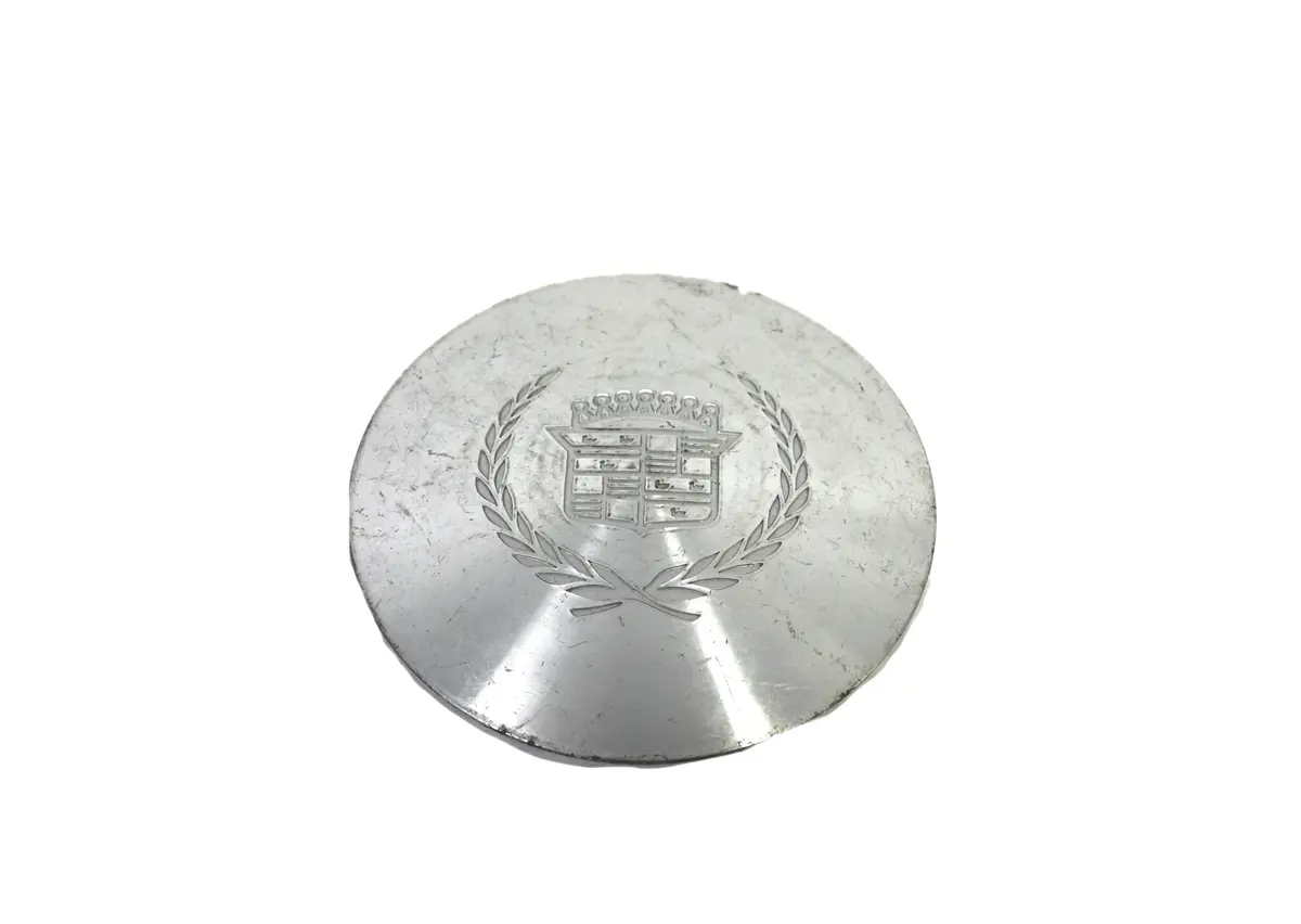 Cadillac Deville Fleetwood Center Cap 03522764 Used 1