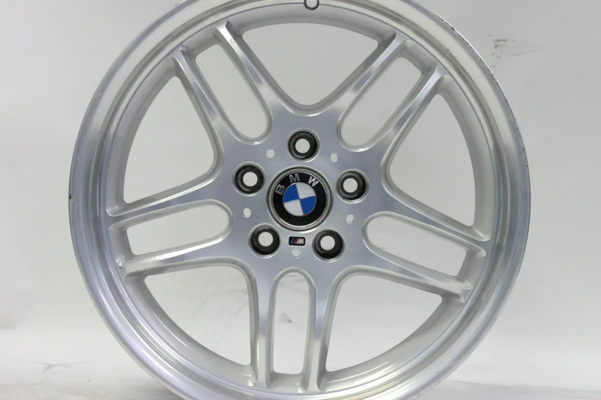 18" Bmw 740I 1998-2001 Machined Silver Factory Oem 59271 Rim 1