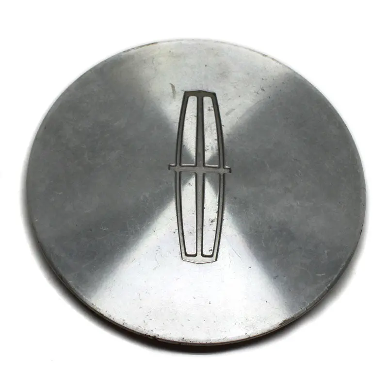 Lincoln Town Car Continental Center Cap # Yw13-1A096-Ba Used 1
