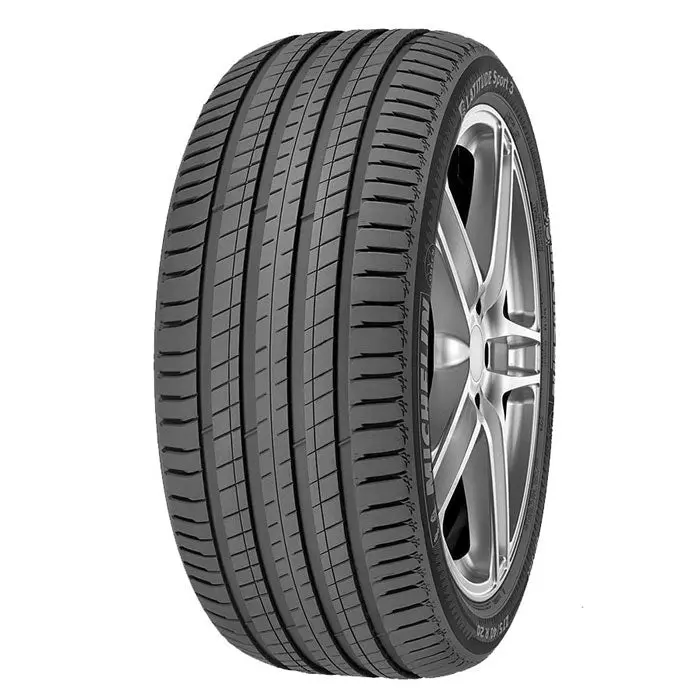 Michelin Tyre - Latitude Sport 3 1