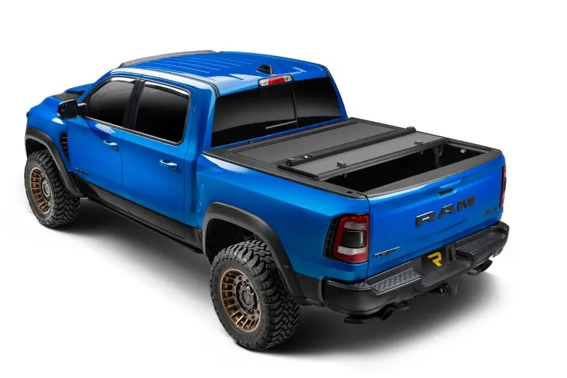 Extang Endure Alx Hard Tonneau Cover For 2019–2023 Chevy/Gmc Silverado/Sierra (5.8' Bed) 1