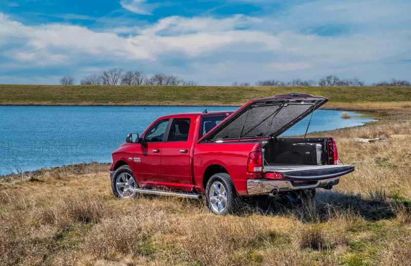 Undercover Elite Lx Hard Tonneau Cover For 2012–2018 Ram 1500 (Excluding Rambox), 5.7Ft Bed – True Blue 1